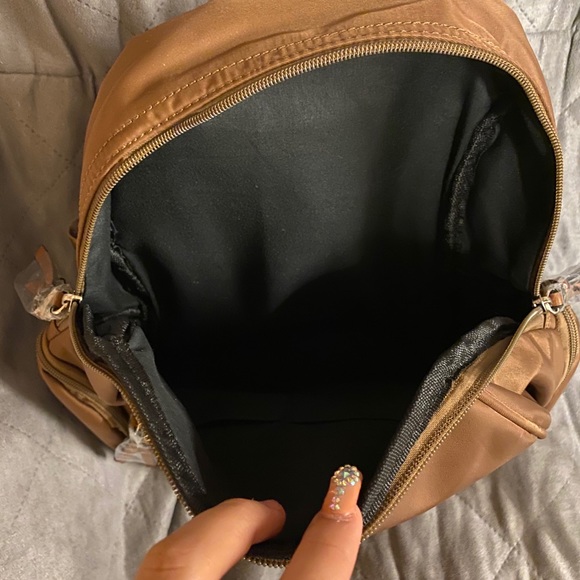 Bronze backpack - Picture 5 of 5